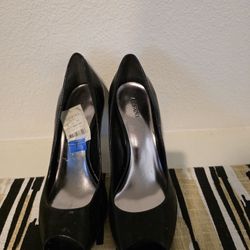 Black Peep Toe Heels Size 7 1/2