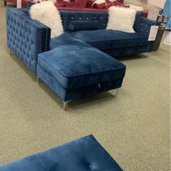 2 Pc sectional living room set