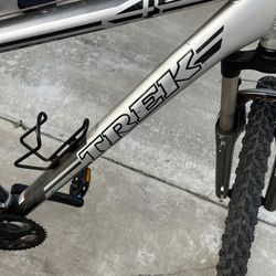Trek 4 Series