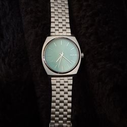 Nixon Time Teller Watch 