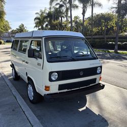 1984 Volkswagen Westfalia camper van
