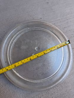 9 1/2” Universal Glass Turntable Plate, Round Replacement