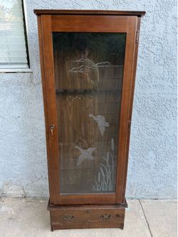 Wooden Gun Cabinet/display case