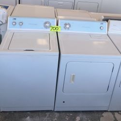 Whirlpool White Top Load Washer And Gas Dryer Set