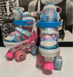 Truwheelz Adjustable Light-Up Roller Skates for Girls – Size Small