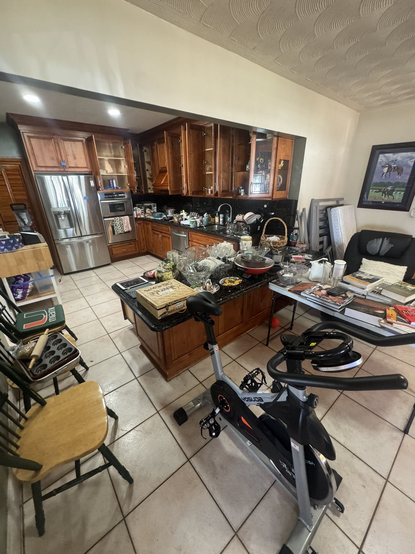 Estate sale by Flagami area. Miami