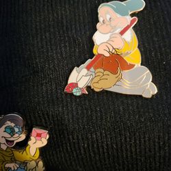 Disney Pins Bashful / Dopey 