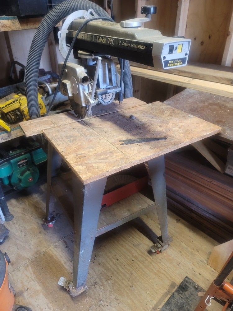 Dewalt Radial Arm Saw