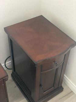 Beautiful Wooden Nightstands