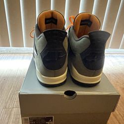 Air Jordan 4 Undefeated 