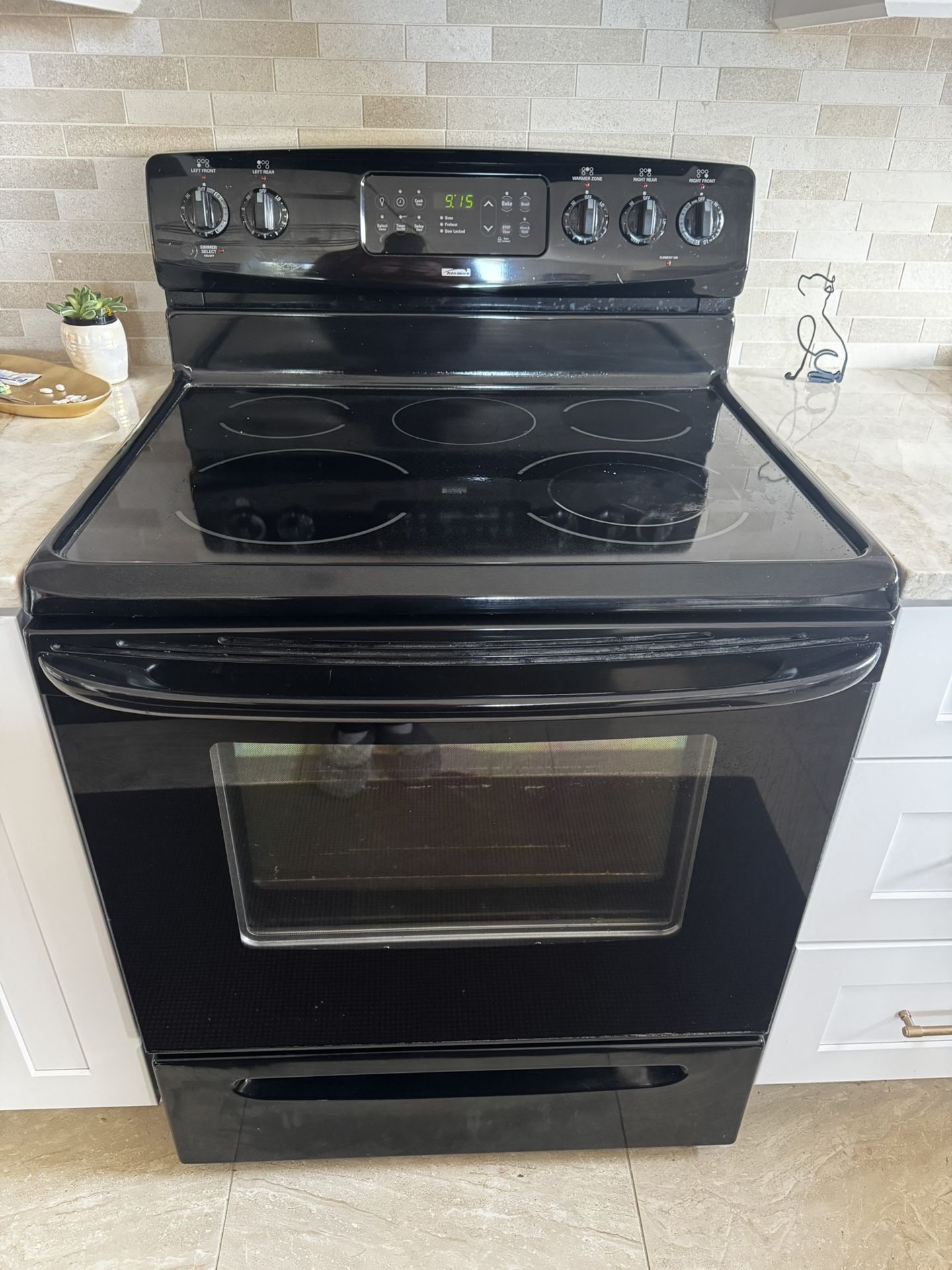 Electric Stove Great Condition !