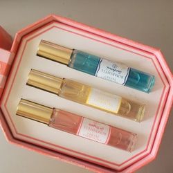 Victoria's secret gift box