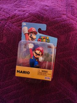 Super Mario small Figurine