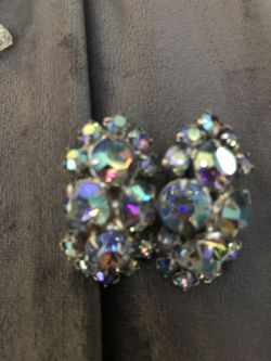 Iridescent clip on earrings