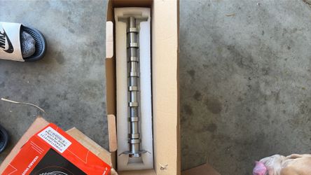 Brand new camshaft 2017 e300 Mercedes