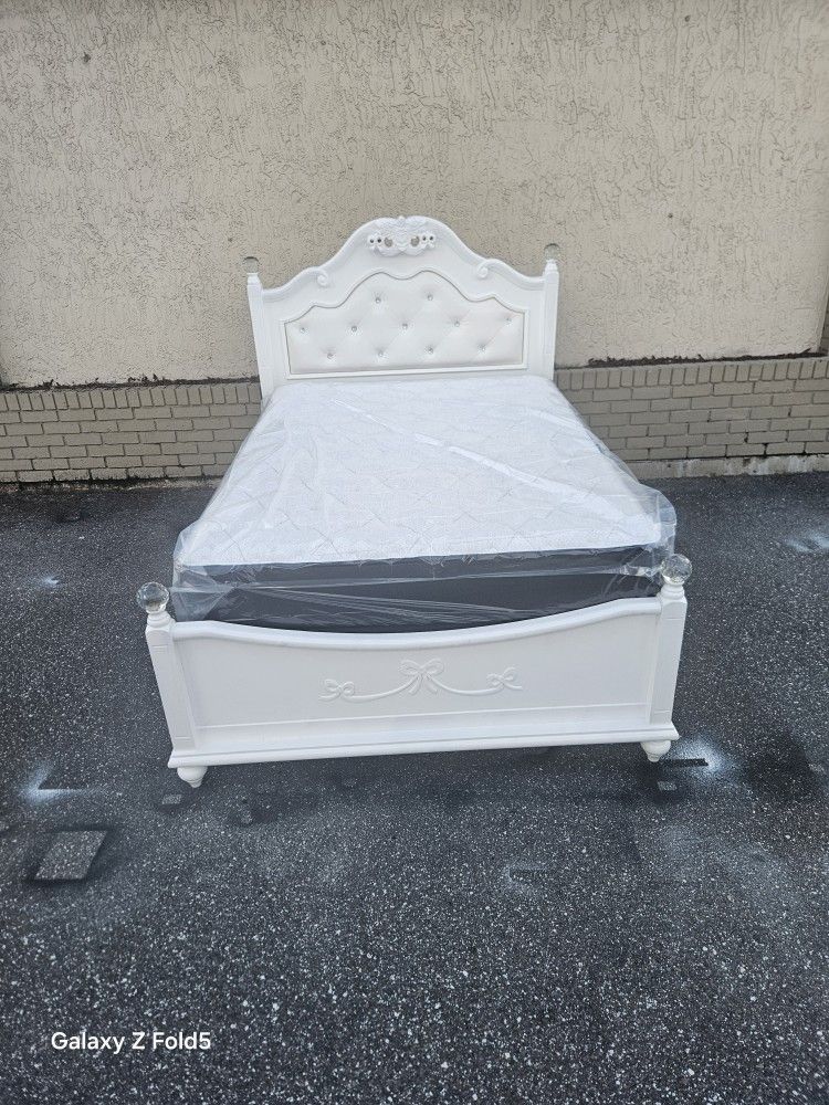 White Full Size Solid Wood Disney Princess Bed Frame With Brand New Full Size Plush Sealy Posture Pedic Mattress And Box Spring In Plastic