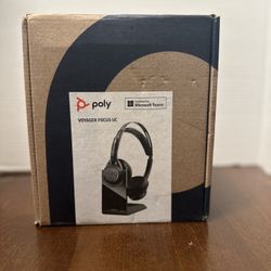 Plantronics Voyager Focus UC B825-M Wireless Headset Bluetooth BT600 Receiver !!