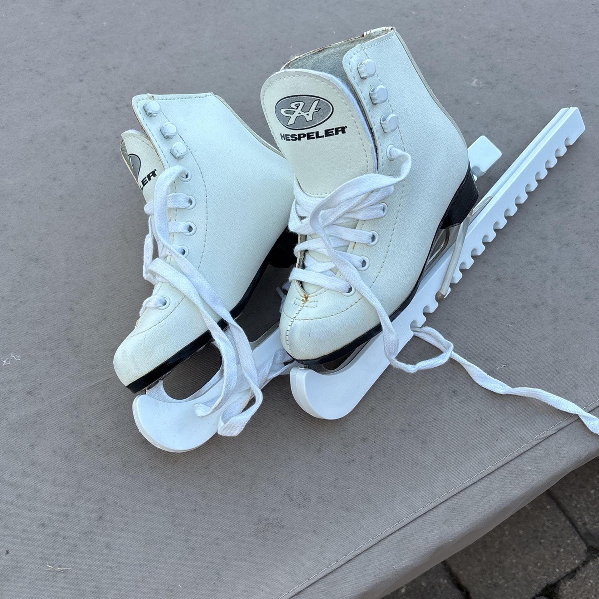 Girls Ice Skates - Size 11