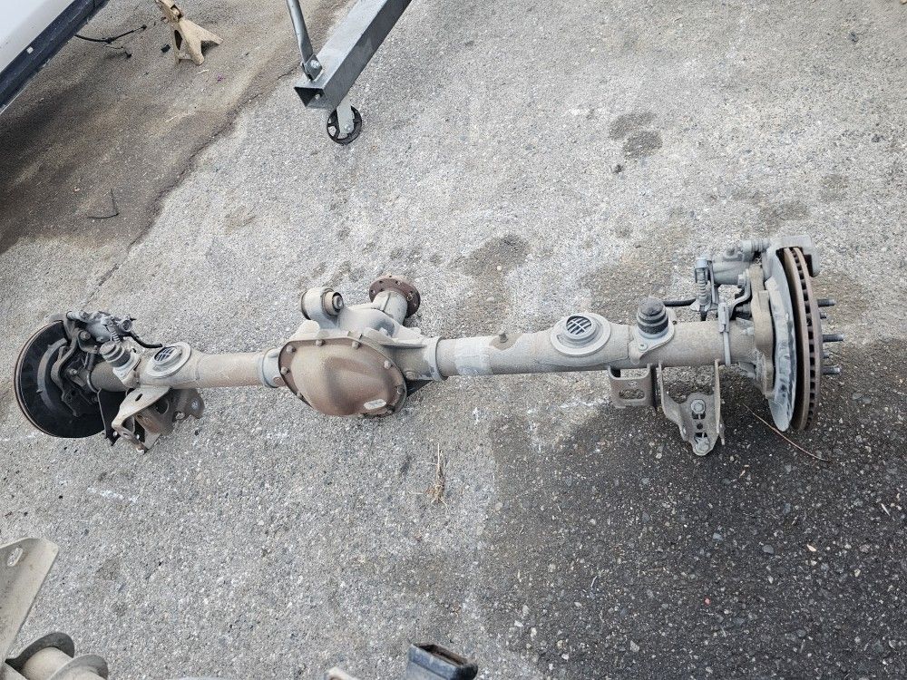 2005-2014 Ford Mustang 7.5 " 3.31 Gears Disc Break Rear Axle