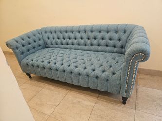 Beautiful Chesterfield Tufted TEAL Sofa