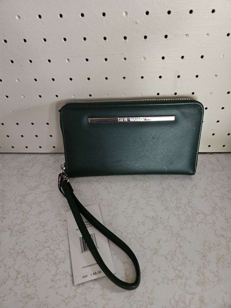 Ladies New Evergreen Color Wallet W Wristlet Handle