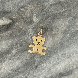 14k Child’s Necklace With Teddy Bear Pendant 