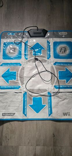 Dance Dance Revolution Konami Floor Controller Pad Mat  for Wii