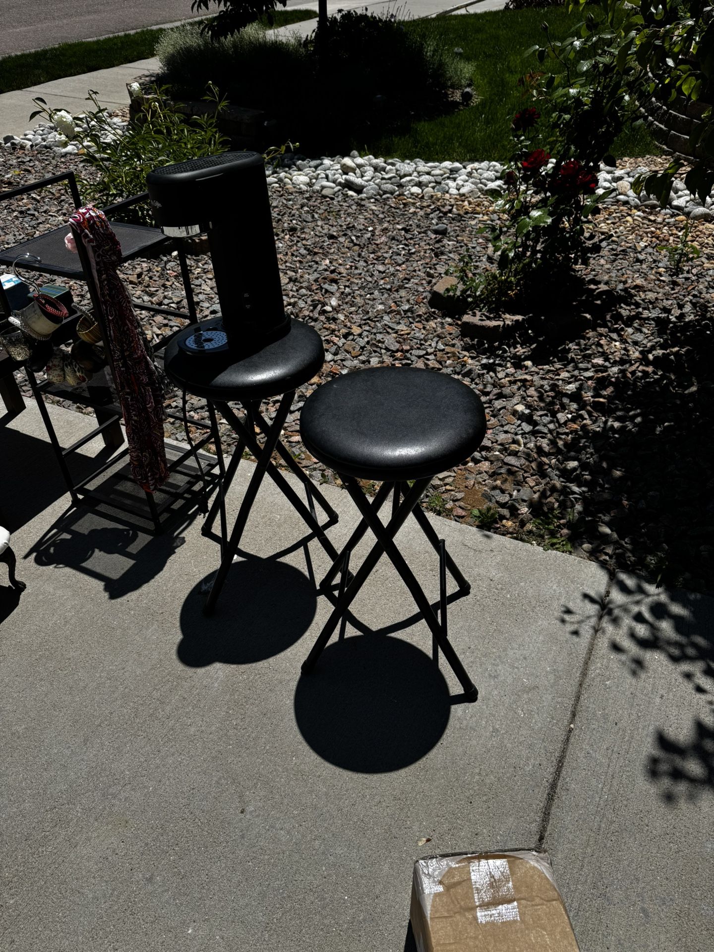 Set Of 2 Stools - Free