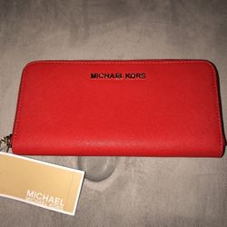 Michael Kors wallet