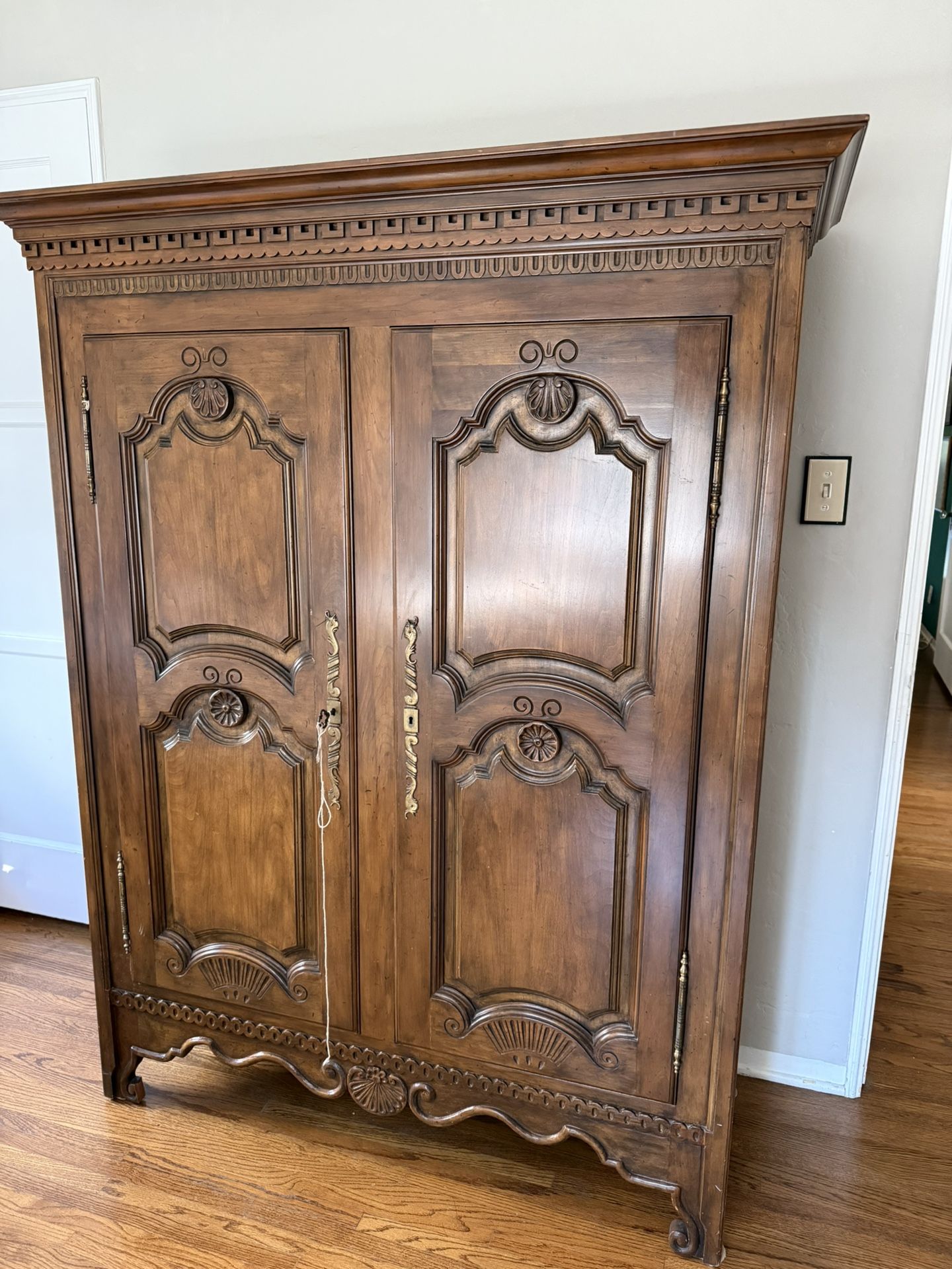 Real Solid Wood Cabinet Storage 