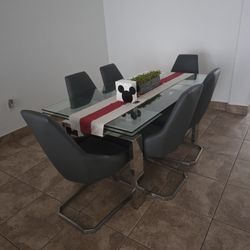 Dining Table With Chairs