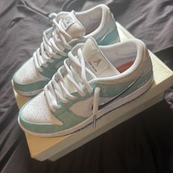 Nike Dunks Size 10