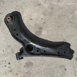 2020 Honda HR-V HRV Front Driver Side Lower Control Arm *Parts*