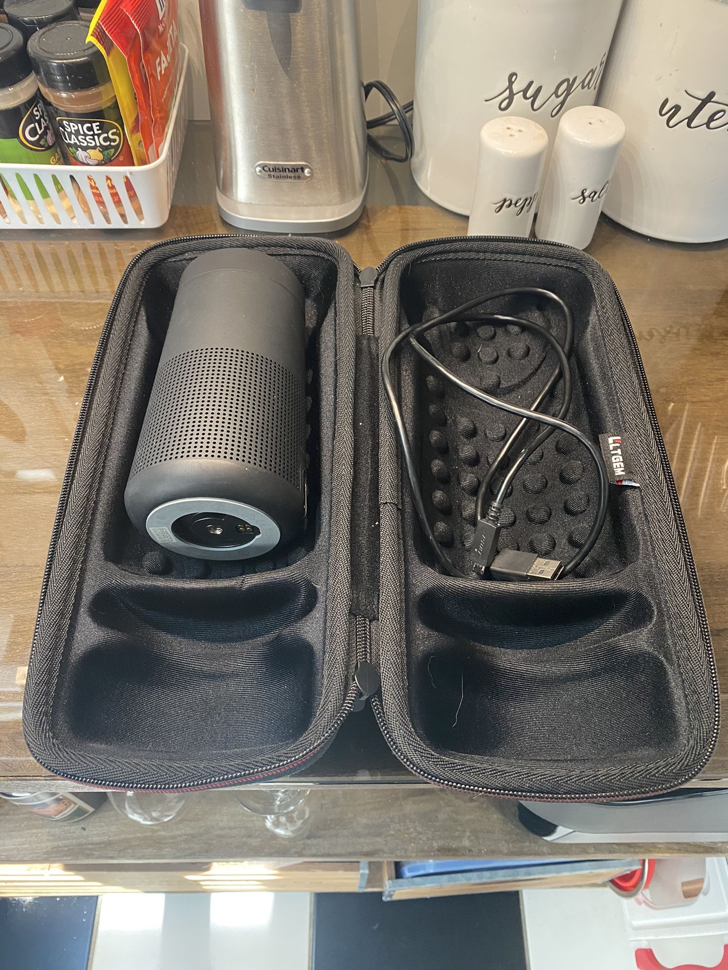 Bose Blue Tooth Speaker And Travel Case