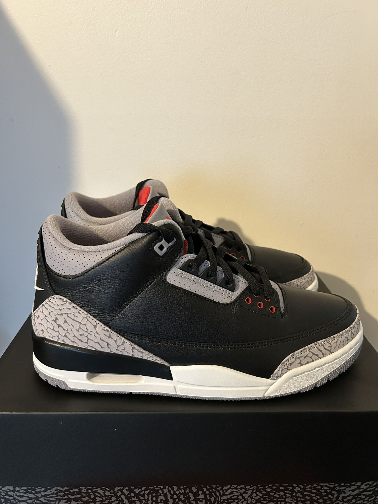Jordan 3 Black Cement