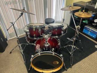 PDP concept maple drum kit with cymbals
