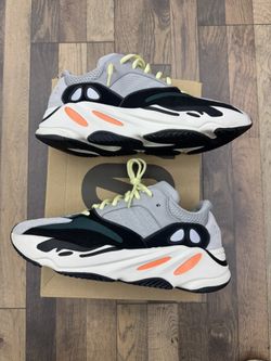 Yeezy 700 Waverunner Sz 11