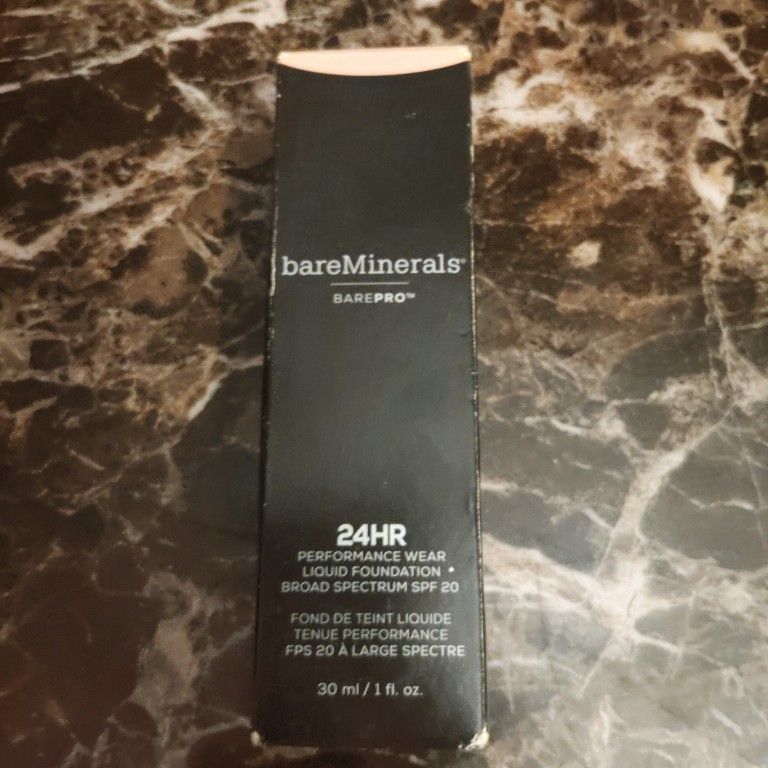 Brand New Bare Minerals 24 Hour Foundation..Color Sateen