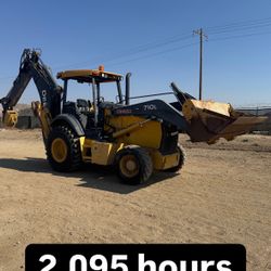 2018 John Deere 710L 