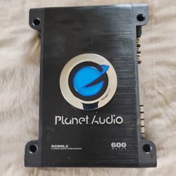 A Planet Audio Amp 600 Watt Amp Good Condition Like New