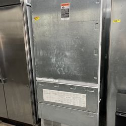 Subzero Panel Ready 36” Bottom Freezer Built In Refrigerator 