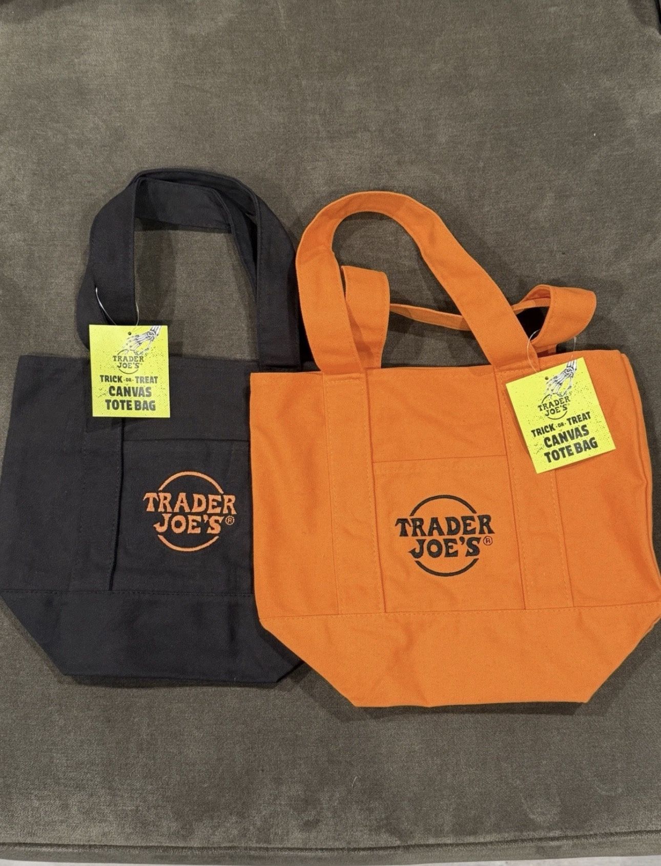 Trader Joes Mini Halloween Canvas Tote Bag 2 Piece Set ORANGE AND BLACK NEW!