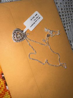 Moissanite Pendant And Necklace