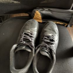 Black supreme air force 1s