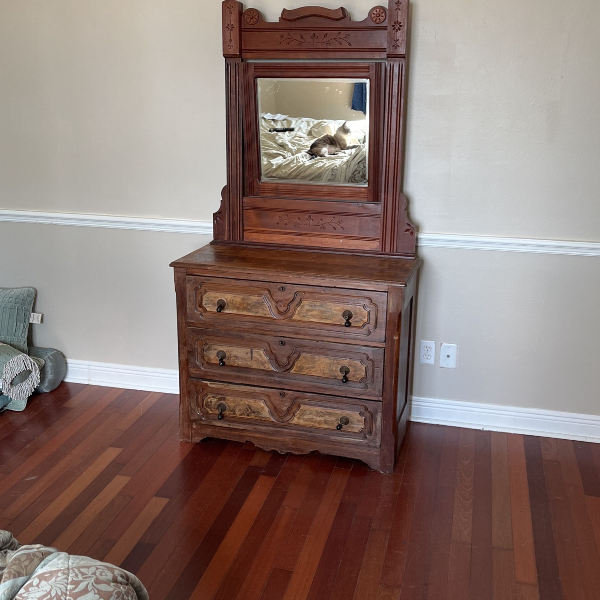 Antique Wooden Dresser With Mirror