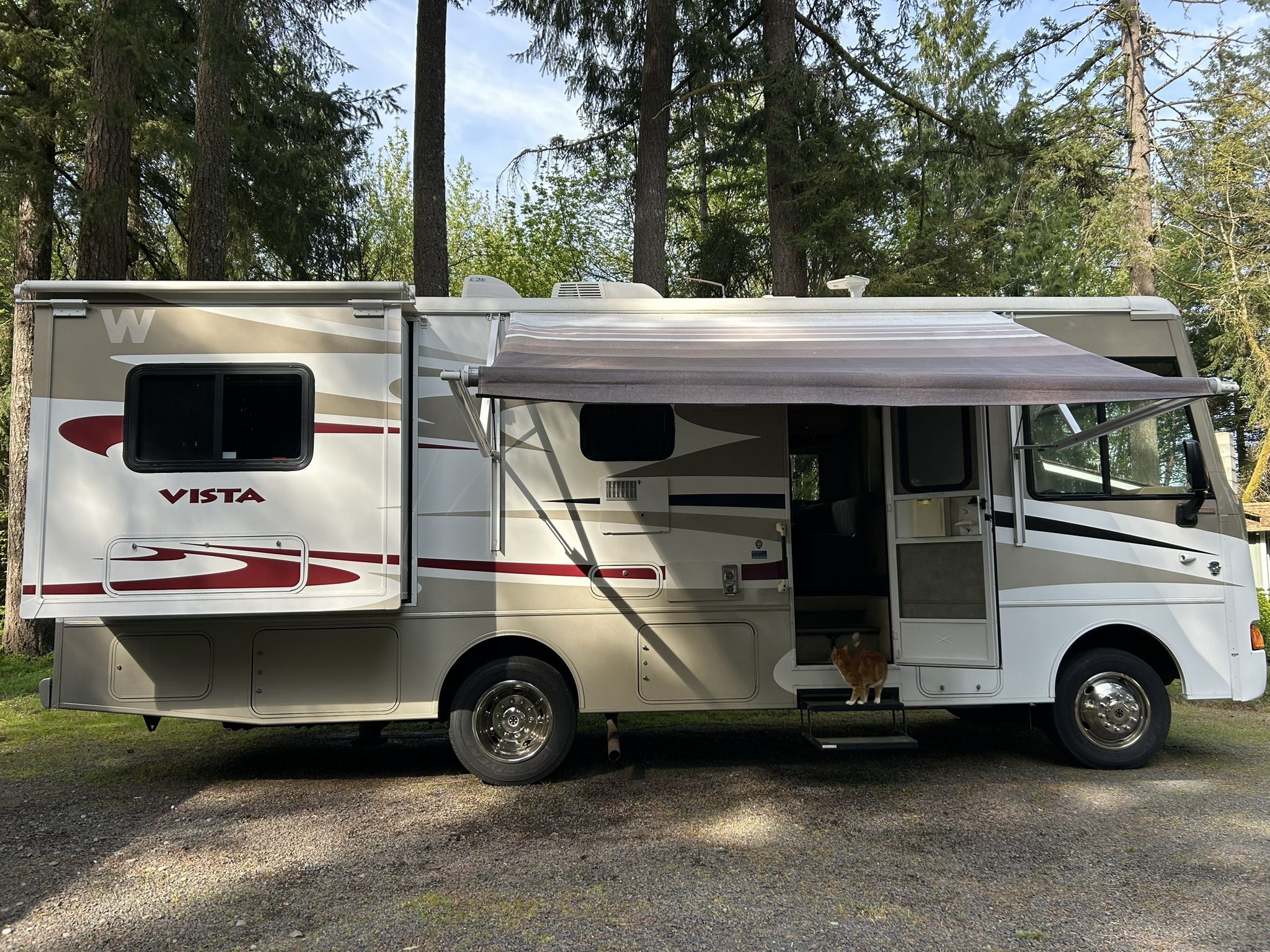2012 Winnebago Vista