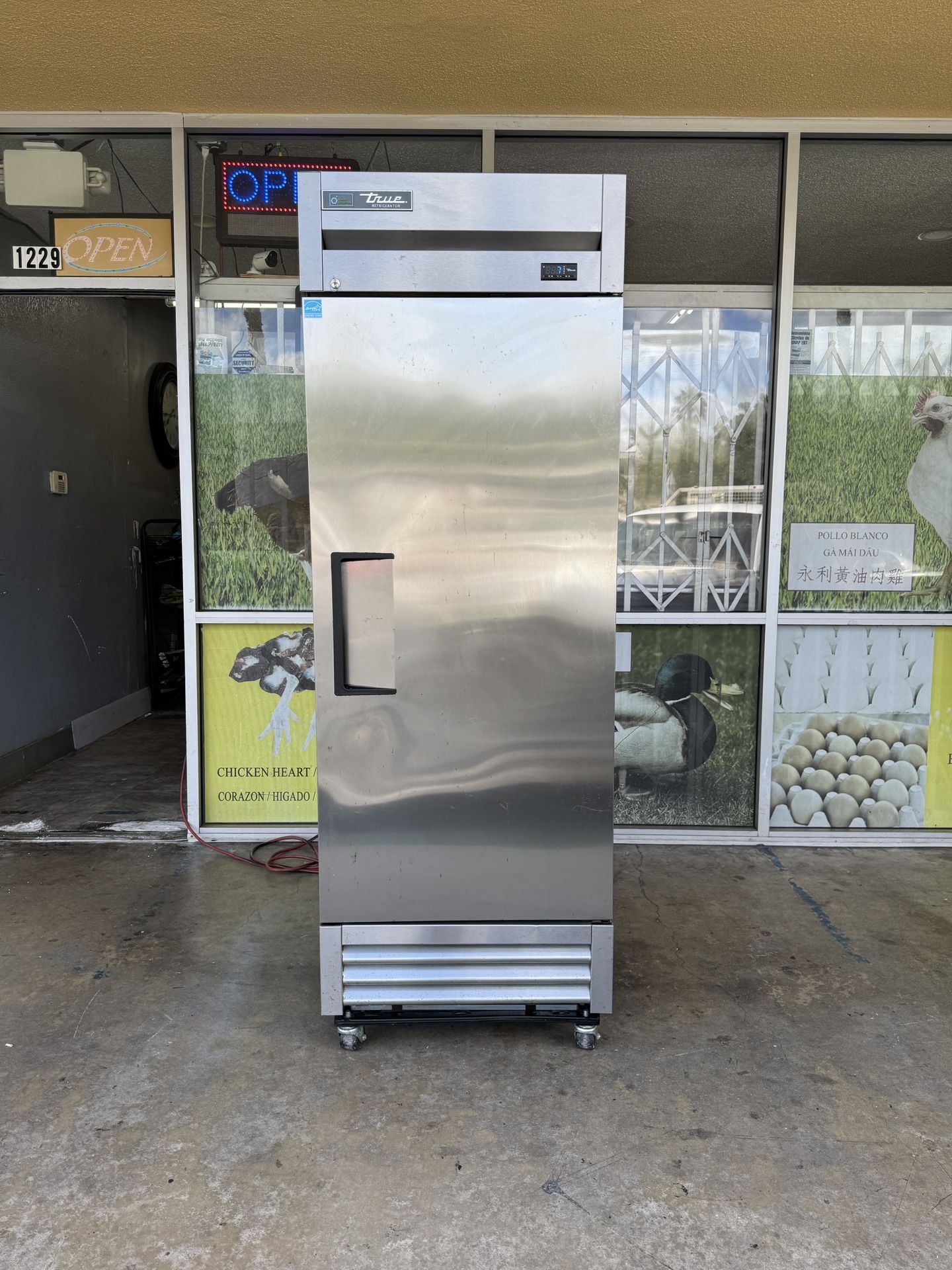 True Commercial Refrigerator LED