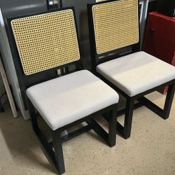 2 Chairs 