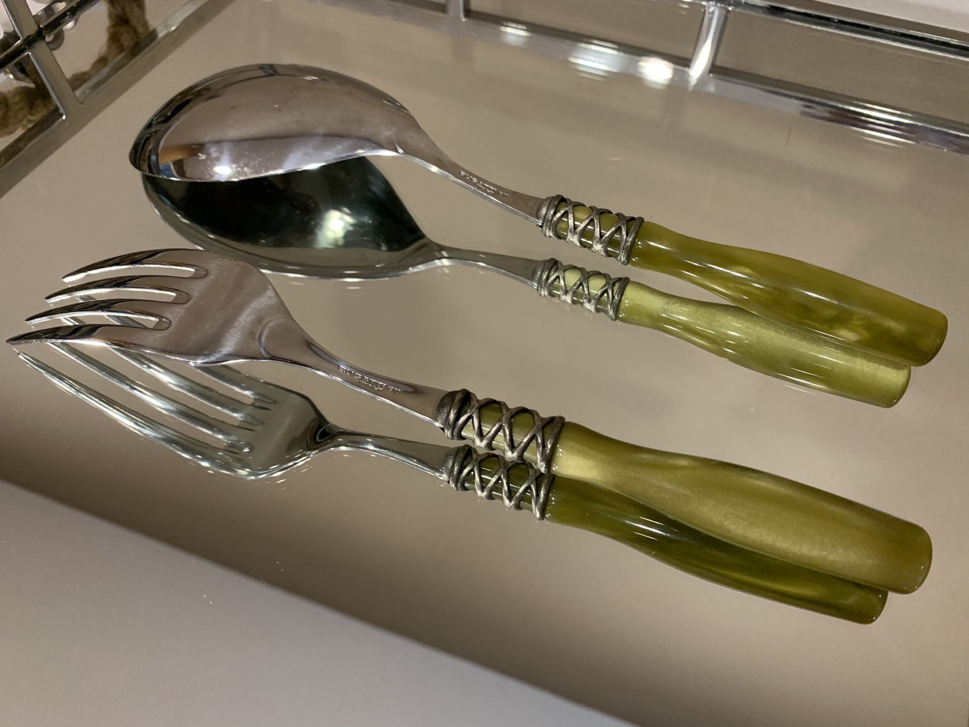 Bugatti Italy Arianna Chartreuse Serving Pieces