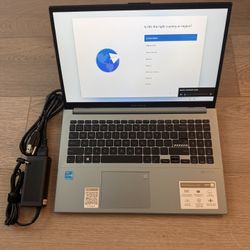 ASUS VivoBook 15 High Performance Laptop in Mint Green great condition